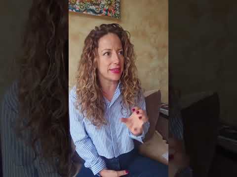 Видео: "Аз съм несериозна към себе си"