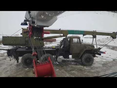 Видео: Работа на автокране. Возим контейнеры "на дальняк"))Дороги растаяли, погода дрянь. POV autocrane