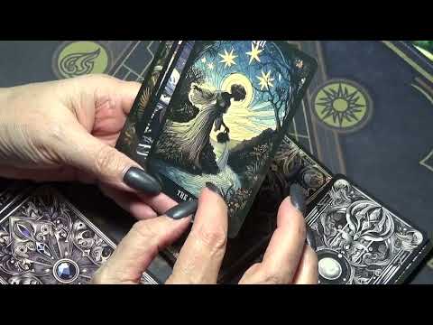 Видео: НОВИНКА! FOUR TALES TAROT (ТАРО ЧЕТЫРЕХ СКАЗОК). #таро обзор#