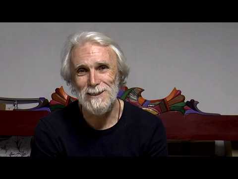 Видео: Художник Александр Аханов