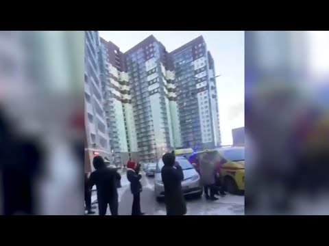 Видео: Лифт с людьми сорвался в жилом доме Астаны