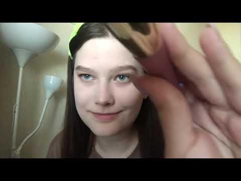 Видео: АСМР/ASMR делаю массаж кисточками и ухаживаю за твоим личиком