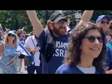 Видео: Произраильская песня. Исполняет команда КаВН США.