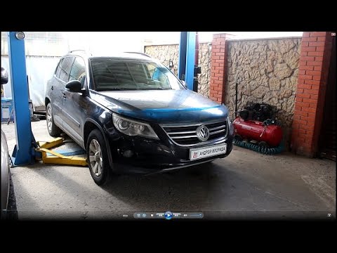 Видео: Течь антифриза замена трубок охлаждения и патрубка печки на Volkswagen Tiguan 2,0 Фольксваген Тигуан