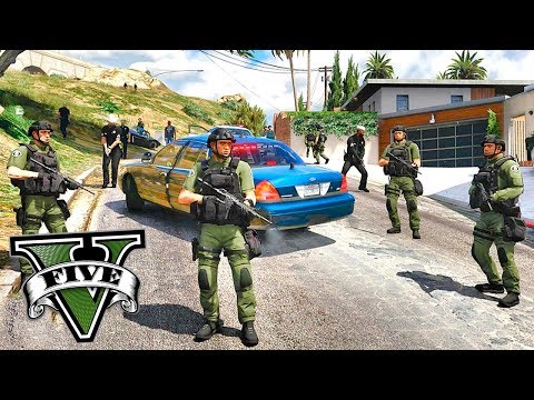 Видео: ЗАХВАТ СПЕЦНАЗОМ ГАНГСТЕРОВ В ЛОС-САНТОС! ИГРА ЗА ПОЛИЦЕЙСКОГО В GTA 5! МОДЫ ГТА 5 LSPDFR