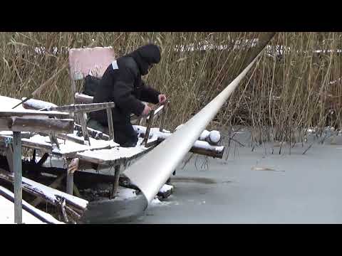 Видео: Зимняя ловля окуня с сиж