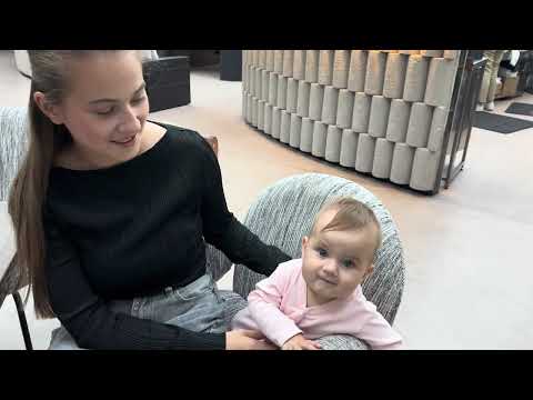 Видео: Выпуск 23. Ливень, прогулки, первый бассейн