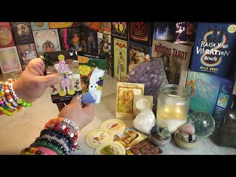 Видео: ВОДОЛЕЙ: Этому императору нужно вырастить пару! Кто-то против Водолея, и это приводит к обратному...