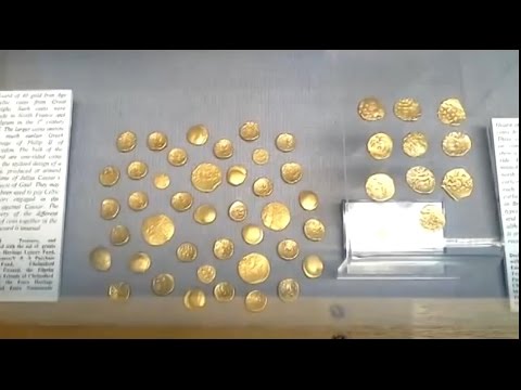 Видео: 13.Поиск кладов Едем сдаваться властям Закон о кладоискательстве в Англии Meeting  treasury officer