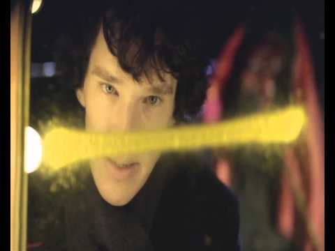 Видео: Sherlock BBC - Волшебник-недоучка