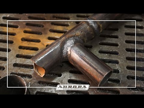 Видео: Врезка труб