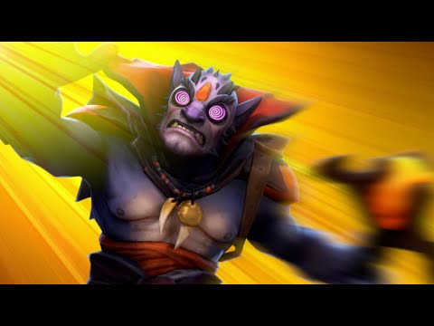 Видео: Бульдог Лев чувствует себя не очень хорошо