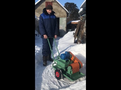 Видео: СПЭСА 115  №62 электро виброплита