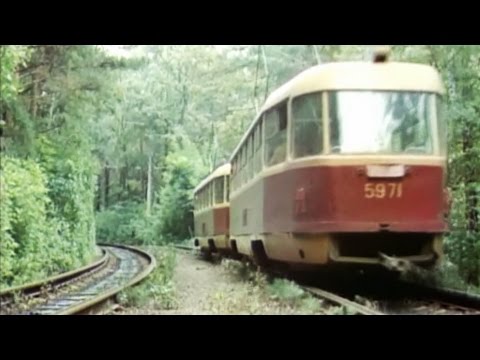 Видео: Kiev Trams on TV (1960-2005). Киев - трамваи Tatra T3, Tatra T6B5.