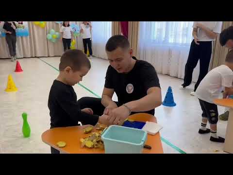 Видео: “Әкем, анам және Мен” тәрбиешімен бірге ұйымдастырылған спорттық сайыс.