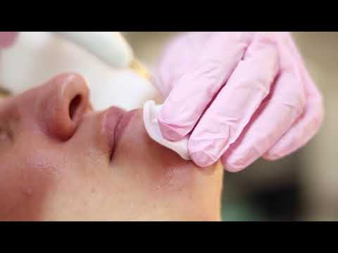 Видео: Мастер-класс ультразвуковой чистки кожи лица на аппарате мод. 4003 Beauty Service™