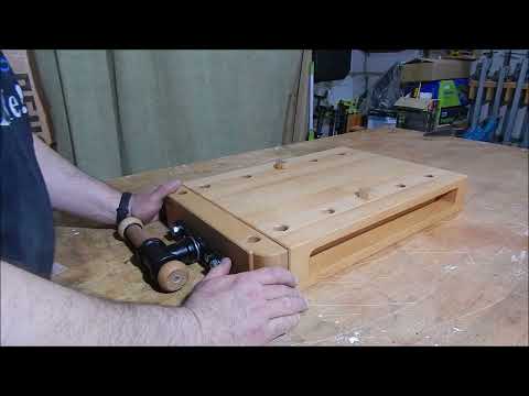 Видео: Настольный верстак фабрики Петроградъ Shipmodeller. Верстак, который всегда с тобой