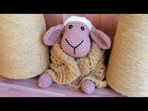 Видео: Бобинная пряжа ЭСКИМО - Знакомство и первое ВПЕЧАТЛЕНИЕ 🧶