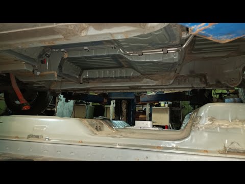 Видео: Nissan Leaf 40кВтч - проверка и установка новой ВВБ