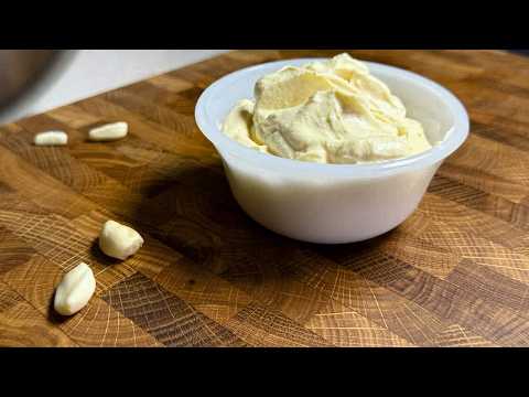 Видео: ДОМАШНІЙ МАЙОНЕЗ - 2 рецепти в блендері з варених яєць та на молоці!