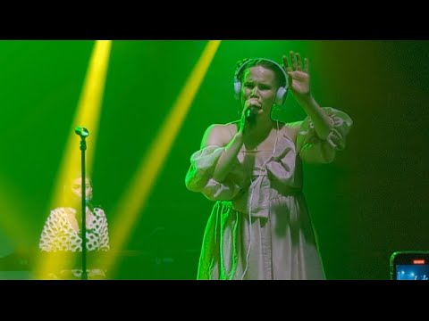 Видео: Монеточка - Переживу - Лиссабон 02.11.2023