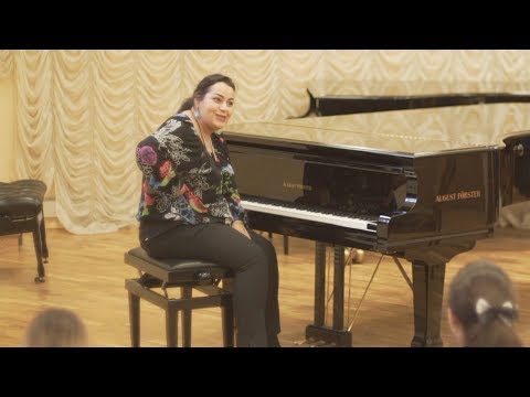 Видео: Мариам Мерабова - Лекция «Вокальные техники в современной популярной музыке» [2018]