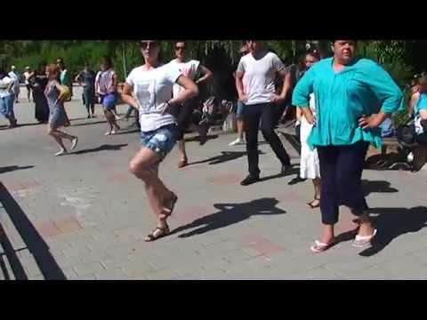 Видео: 35 Мишо Кадиев показва „Гердемската” – традиционно хоро от с. Окоп, Ямболско, част 2/3