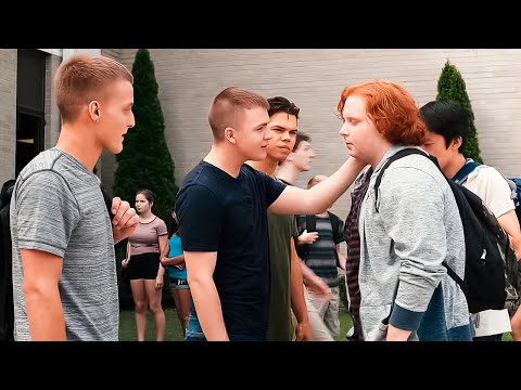 Видео: Жирный Неудачник Тренируется У Профессионального Боксера, Чтобы Отомстить Хулиганам