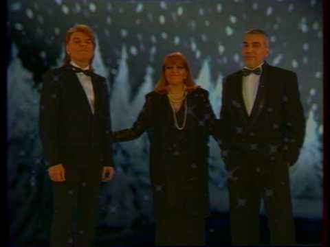 Видео: Бог се роди Коледо