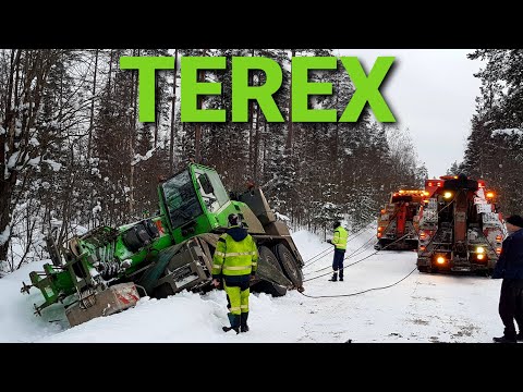 Видео: Двухдневное приключение самоходного  автокрана TEREX.Эвакуация из кювета,монтаж модульного дома