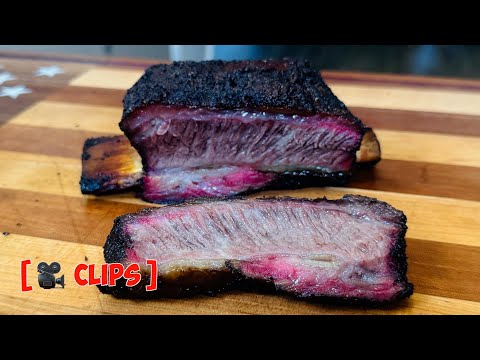 Видео: Дегустация: наши ЛУЧШИЕ говяжьи ребрышки! 🇺🇸🔥 | Сочные, копченые и идеально копченые!
