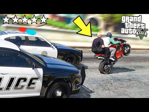 Видео: Я ПОДРУЖИЛСЯ С ПОЛИЦЕЙСКИМ! Теперь можно нарушать?! - GTA 5 (Моды ГТА 5)