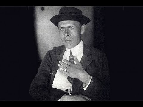 Видео: Лев Оборин беседует с Валерием Шубинским о Данииле Хармсе