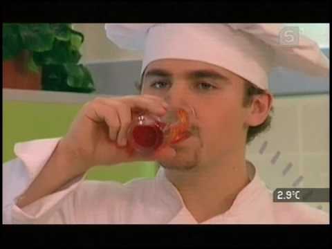 Видео: 64 Старшеклассники 2   Тапочки Для Мигеля