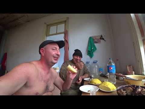 Видео: Кодорское ущелье Абхазии. Попали в гости к пастуху. Доехали до преграничной зоны. Качество дорог.