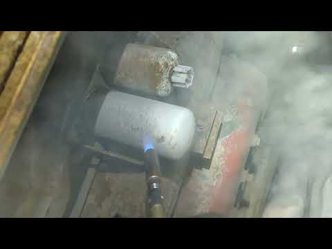 Видео: Ford F350 7.3 powerstroke запуск в мороз на летнем топливе