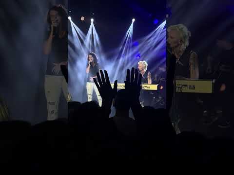 Видео: Диана Арбенина ("Ночные снайперы") - Секунду назад со зрителем. Лимассол, 30.04.2024