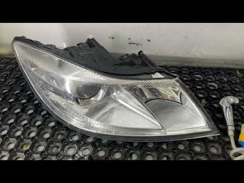 Видео: Skoda Octavia A5 FL замена линз на светодиодные MTF Cyberlight 2.0 OEM