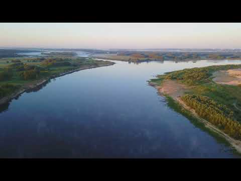 Видео: Красивый рассвет на Оке