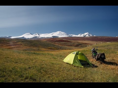 Видео: В сердце Алтая. Одиночное мотопутешествие вдали от асфальта и здравого смысла. 1
