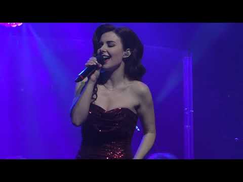 Видео: Елена Минина - Время не лечит