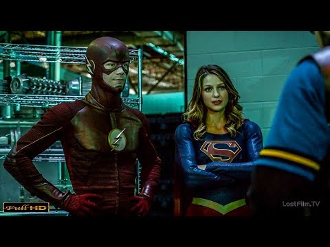 Видео: Флэш, Супергёрл и команда Стрелы против Женщины Киборг