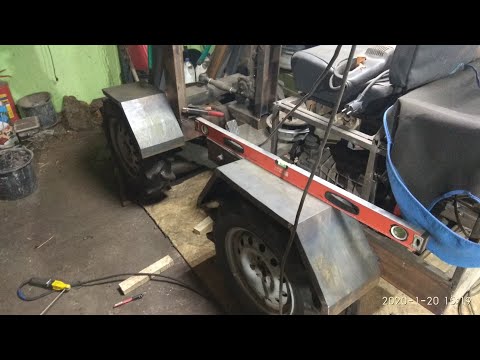Видео: Как сделать крылья на трактор