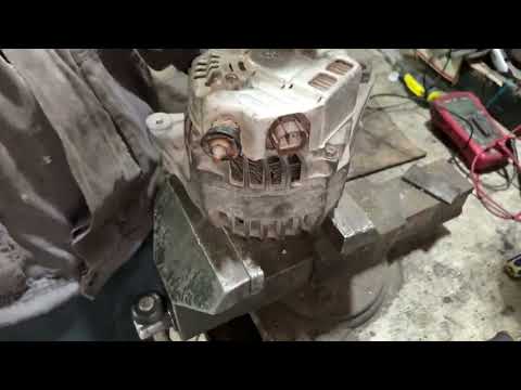 Видео: Тойота Авенсис  1.8 1ZZ 2007 год  ремонт генератора. Полная разборка генератора.