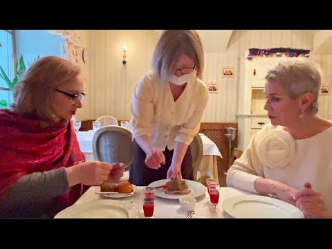 Видео: Ударили по наливочкам, поговорили за жизнь в ресторане Гоголь с Галиной!  Мукбанг Санкт-Петербург