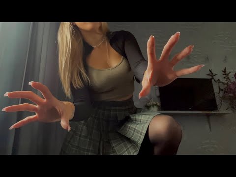 Видео: 👠ASMR Быстрый скретчинг по одежде,колготкам,туфелькам| Fast fabric scratching