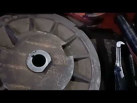 Видео: Сампо 500-580.Ходовий варіатор.ремонт.