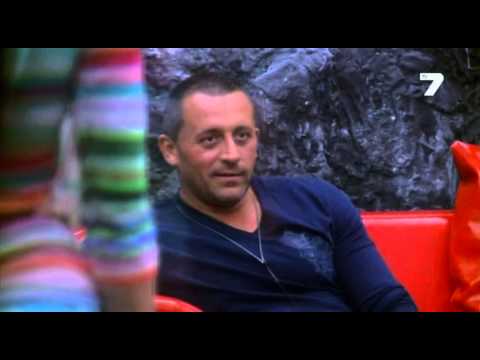 Видео: Къртицата 15.04.2014 част 2 от 4