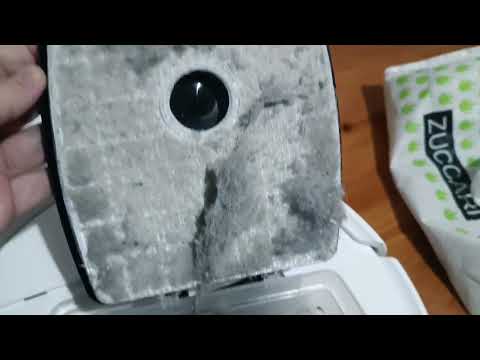 Видео: 17 ноября 2025 г., кажется этот пылесос решил стать блогером 😂