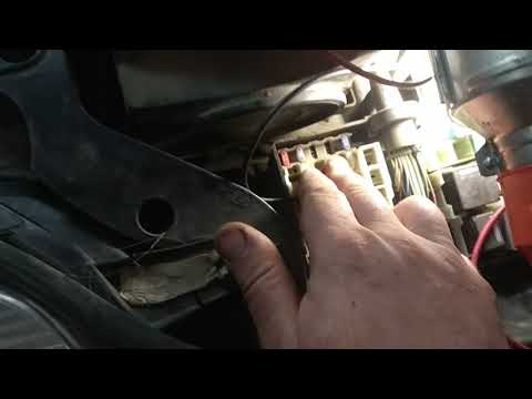 Видео: Форд фокус 2 пропала зарядка